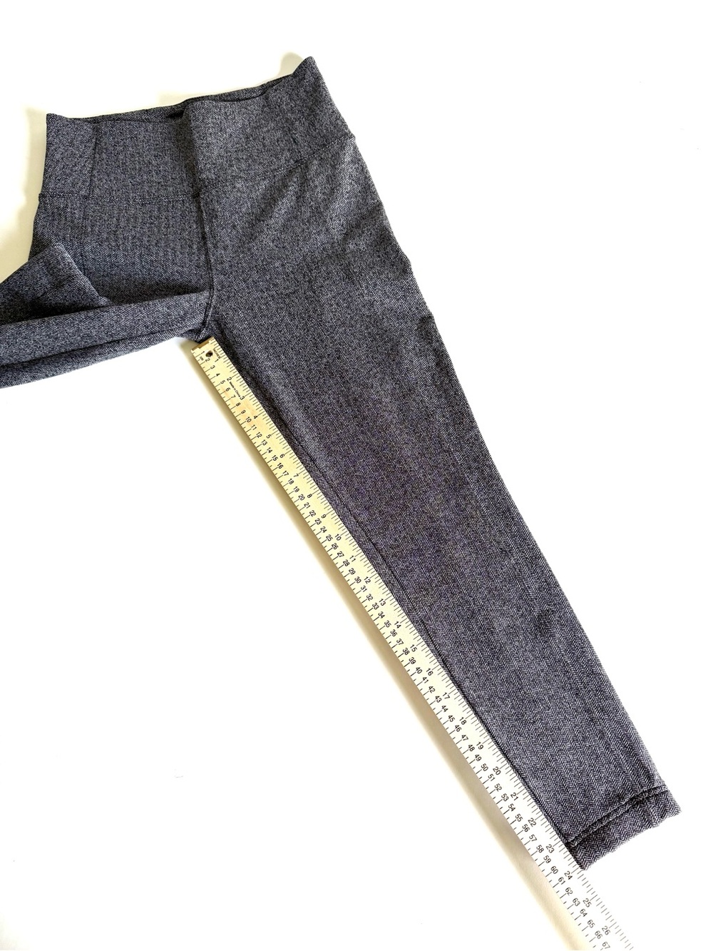 Athleta Black and White Herringbone Knit Leggings - Picture 11 of 16